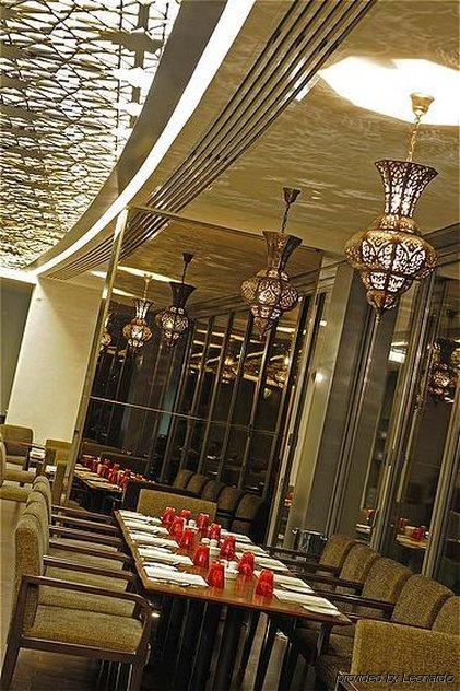Staybridge Suites Yas Island Abu Dhabi By Ihg 레스토랑 사진